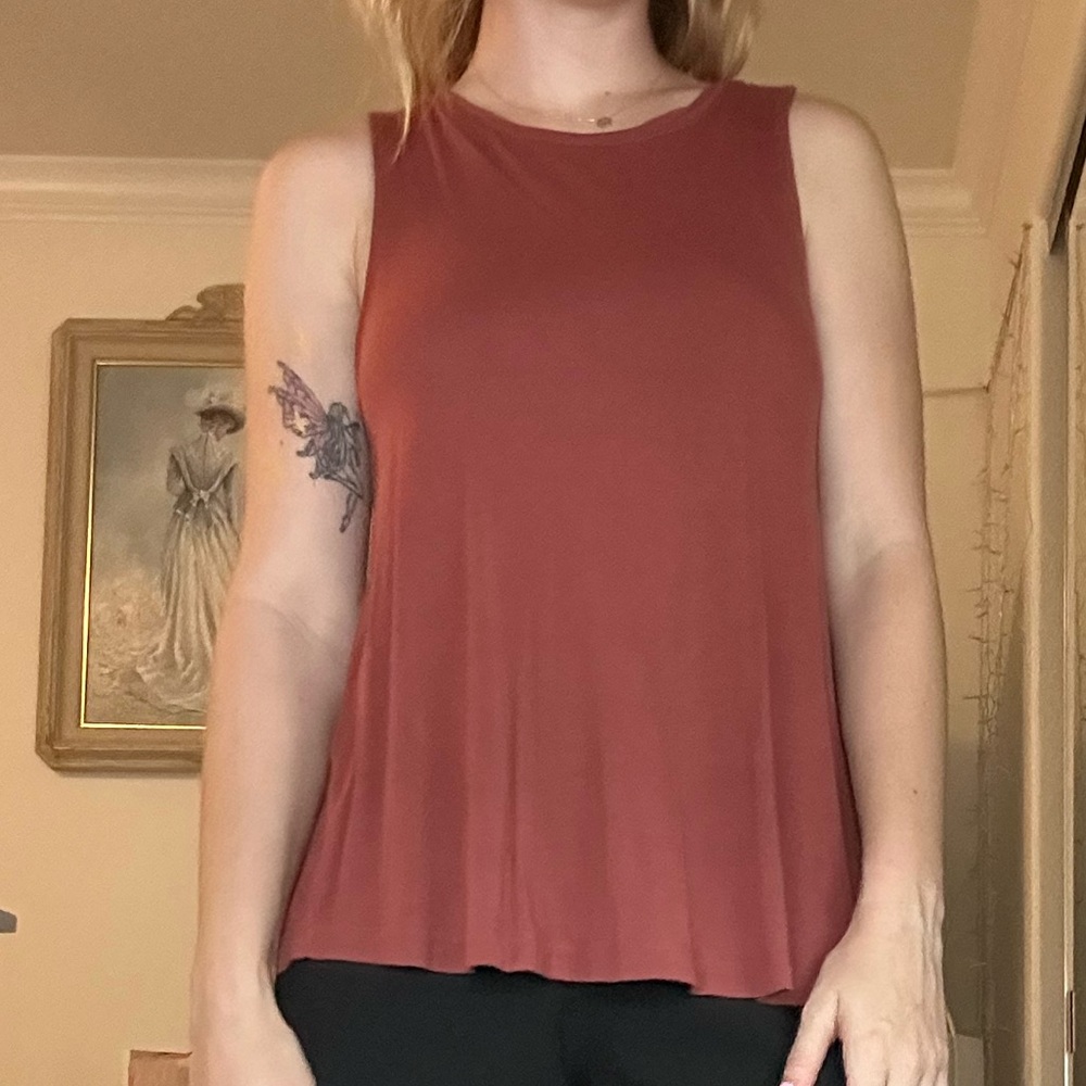 🍂 Double Zero Women’s Rust Tank Top – Super Soft Size Small 🍂